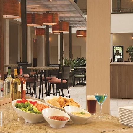 Embassy Suites By Hilton Nashville Airport Ngoại thất bức ảnh