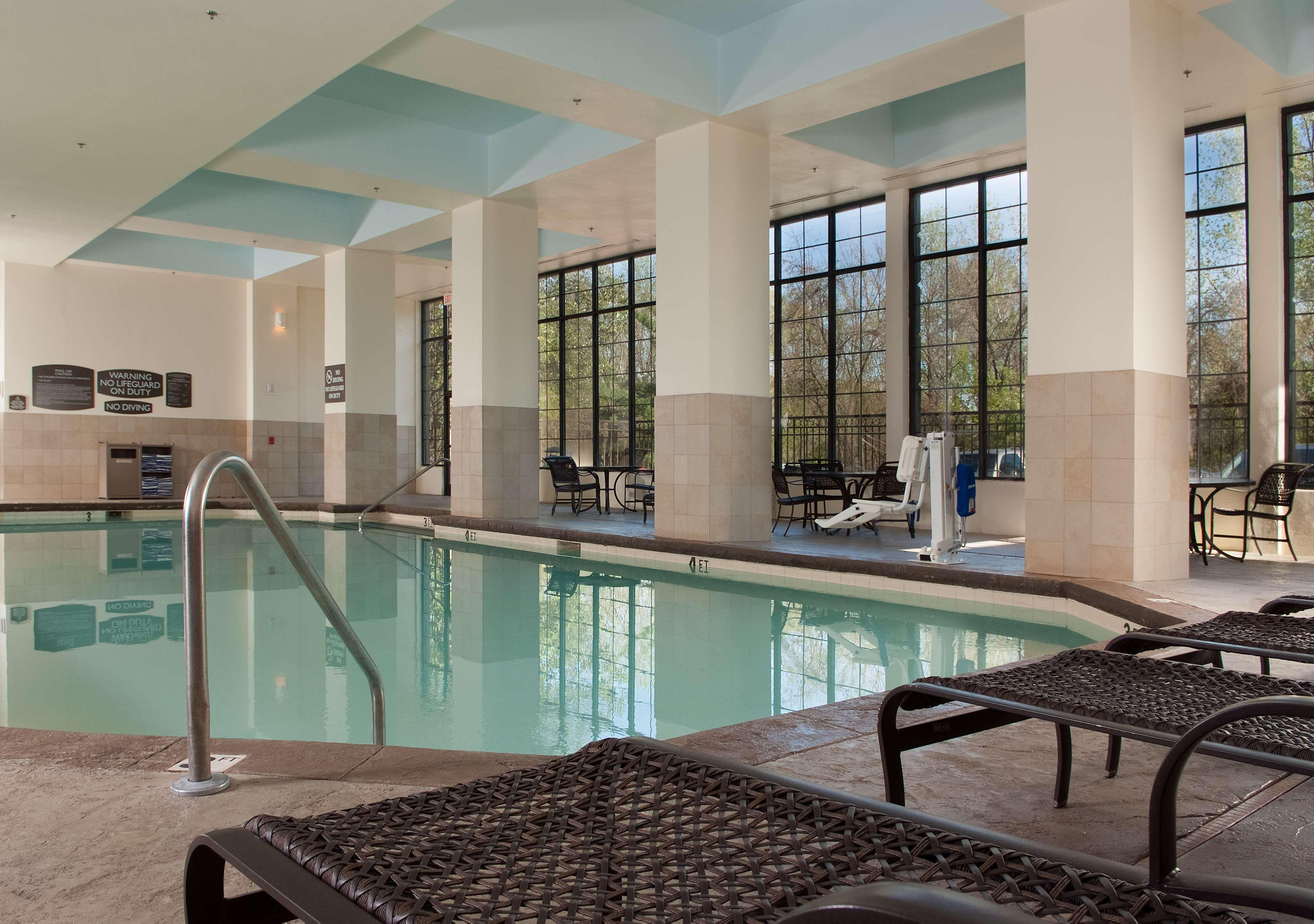 Embassy Suites By Hilton Nashville Airport Ngoại thất bức ảnh
