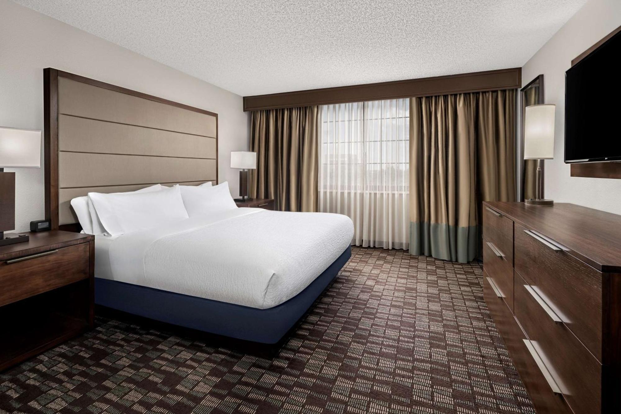 Embassy Suites By Hilton Nashville Airport Ngoại thất bức ảnh