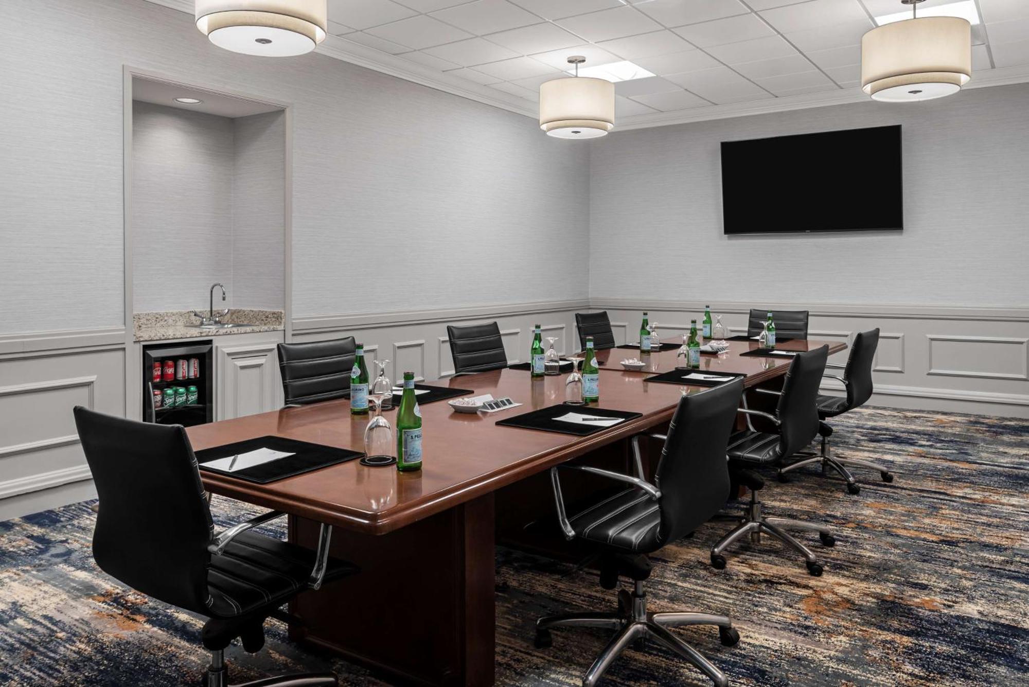 Embassy Suites By Hilton Nashville Airport Ngoại thất bức ảnh