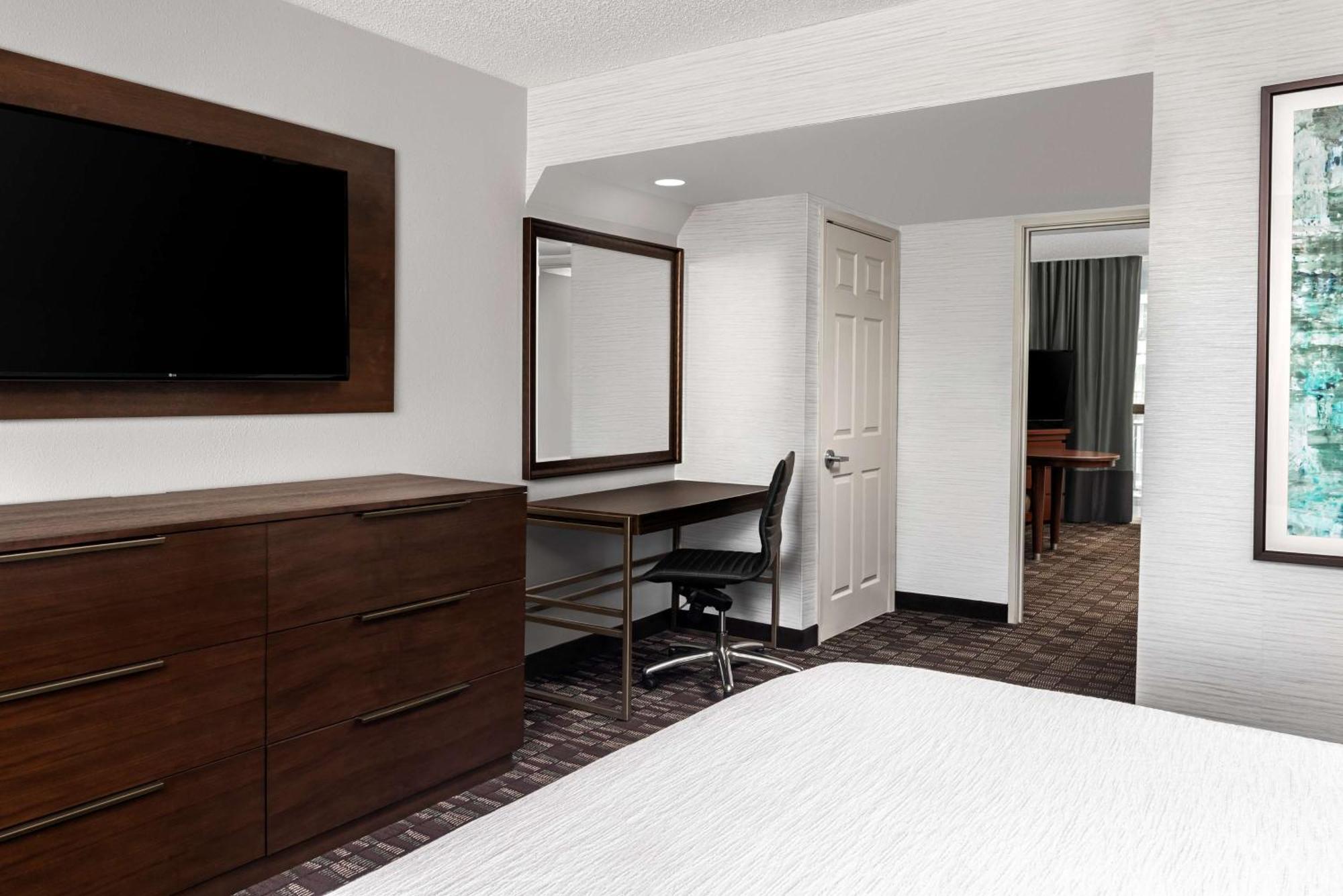 Embassy Suites By Hilton Nashville Airport Ngoại thất bức ảnh