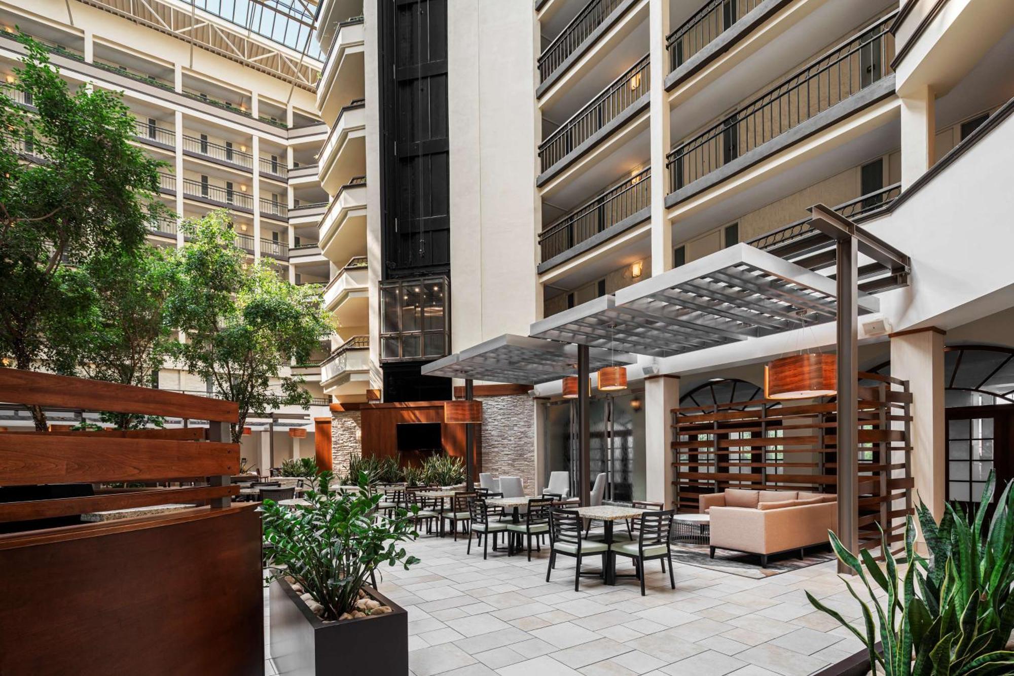 Embassy Suites By Hilton Nashville Airport Ngoại thất bức ảnh